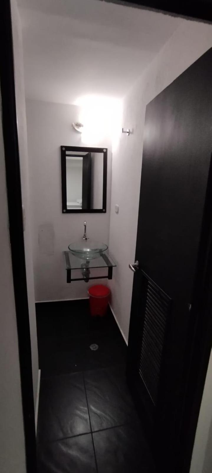 Hotel Paradise Lleras メデジン エクステリア 写真